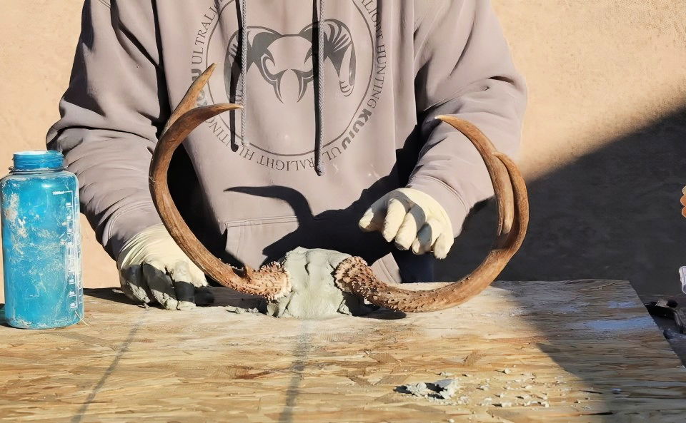 finishing and smoothing the crown