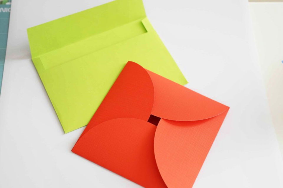 Homemade Petal Square Envelope